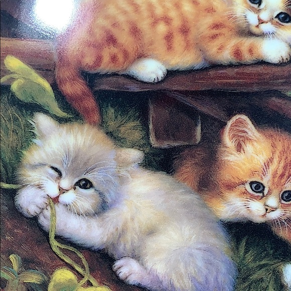 “At the Garden Fence” Cat Collector Plate - Picture 4 of 8